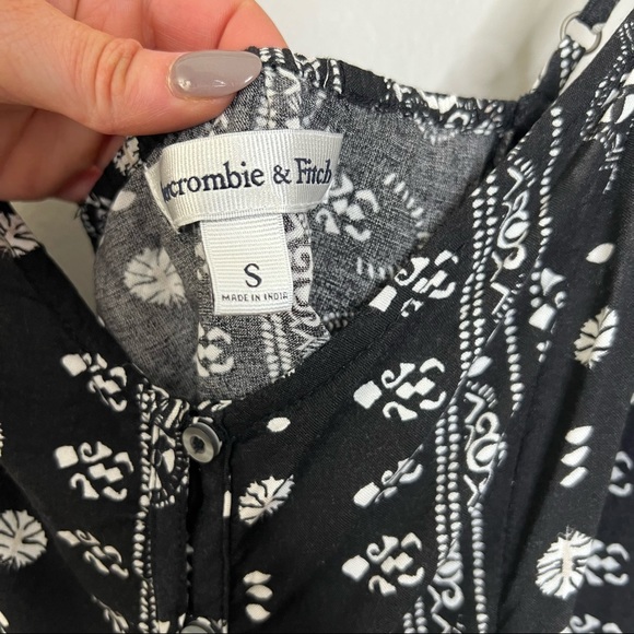 Abercrombie & Fitch aztec tribal mini dress-black, white, size small, summer - Picture 3 of 12